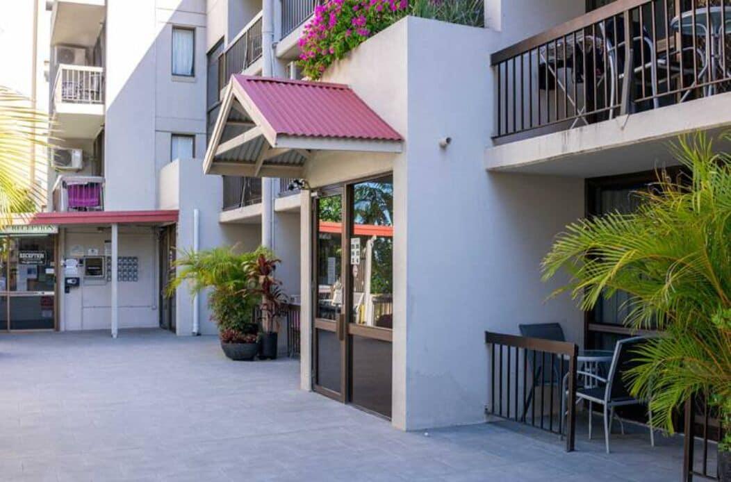 Trickett Gardens Holiday Inn Gold Coast Exterior foto